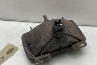 Anti brouillard arriere droit PEUGEOT 205