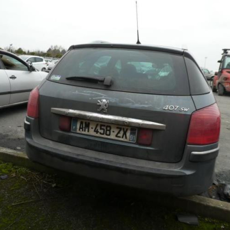 Feu arriere principal droit (feux) PEUGEOT 407 Photo n°11