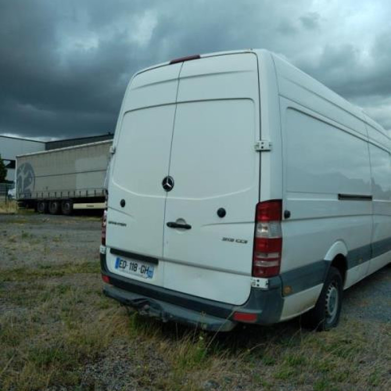 Porte de coffre droit MERCEDES SPRINTER 2 Photo n°15