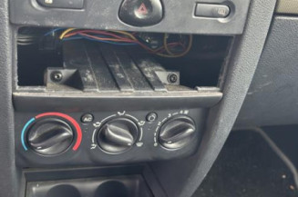 Optique avant principal droit (feux)(phare) RENAULT CLIO 2