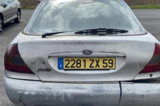 Optique avant principal droit (feux)(phare) FORD MONDEO 1