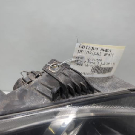 Optique avant principal droit (feux)(phare) SEAT LEON 2