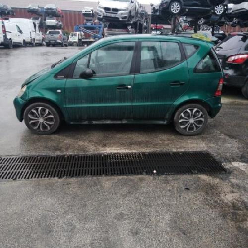 Feu arriere principal gauche (feux) MERCEDES CLASSE A 168 Photo n°13