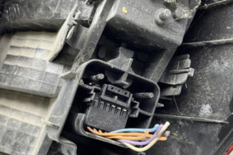 Feu arriere principal gauche (feux) RENAULT SCENIC 2