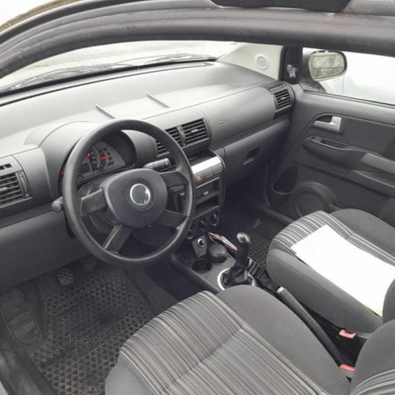 Feu arriere principal gauche (feux) VOLKSWAGEN FOX Photo n°5
