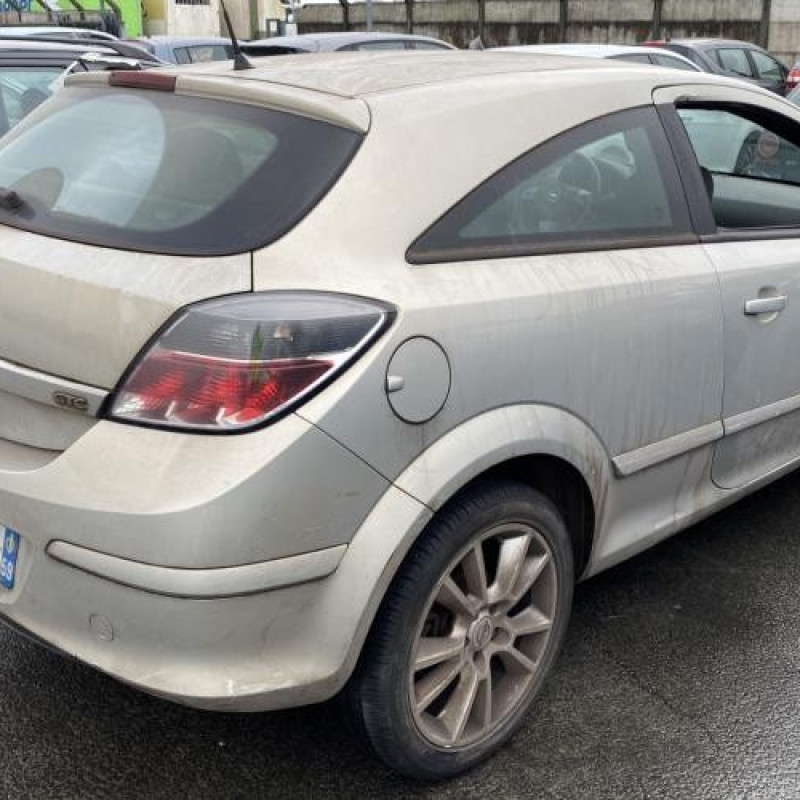 Feu arriere principal gauche (feux) OPEL ASTRA H Photo n°6
