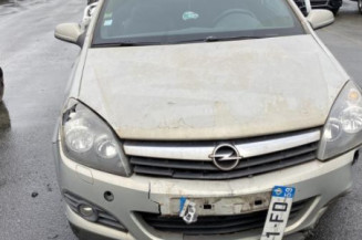 Feu arriere principal gauche (feux) OPEL ASTRA H
