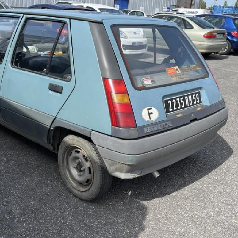 Optique avant secondaire gauche (feux)(clignotant) RENAULT SUPER 5 Photo n°7