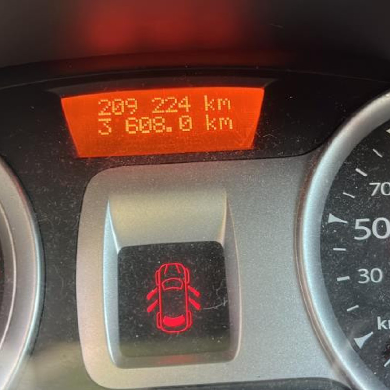 Aile avant droit RENAULT CLIO 3 Photo n°5