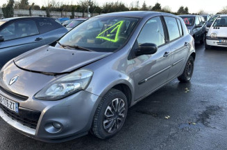 Aile avant droit RENAULT CLIO 3