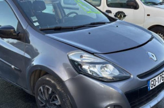 Aile avant droit RENAULT CLIO 3