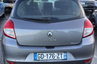 Aile avant droit RENAULT CLIO 3