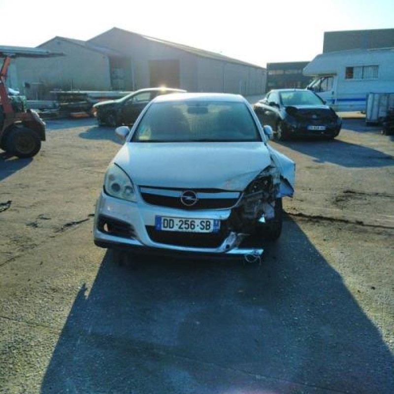Feu arriere principal gauche (feux) OPEL VECTRA C Photo n°12