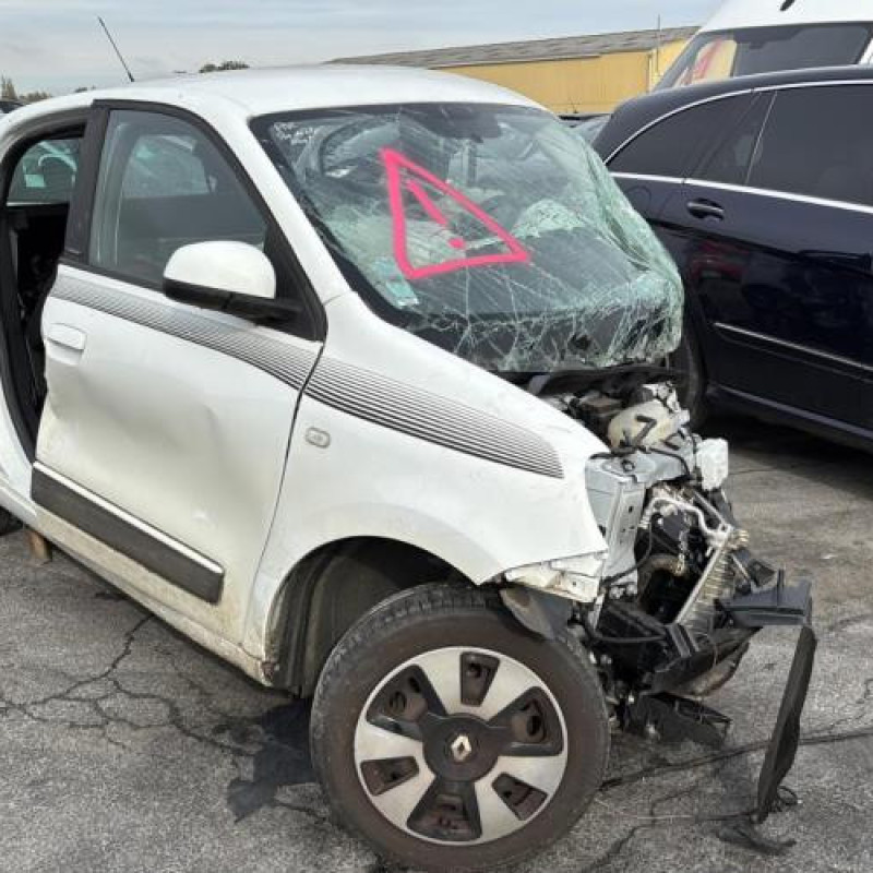 Feu arriere principal gauche (feux) RENAULT TWINGO 3 Photo n°8