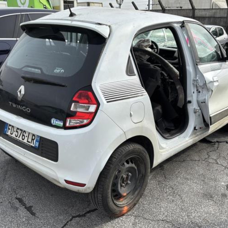 Feu arriere principal gauche (feux) RENAULT TWINGO 3 Photo n°12