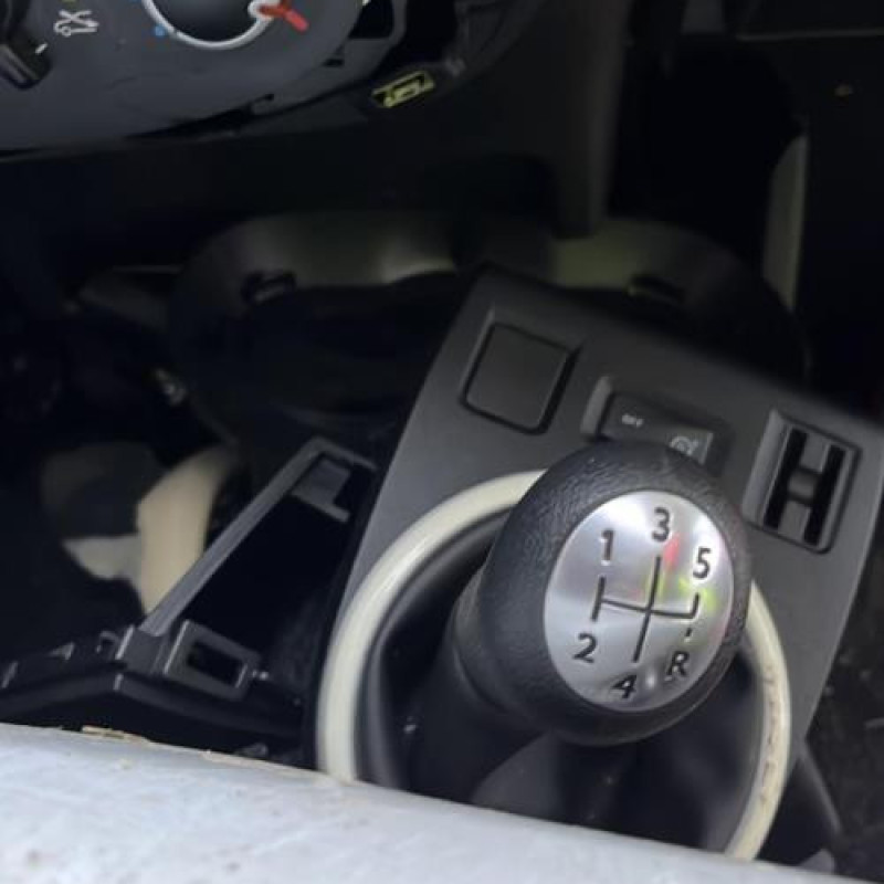 Feu arriere principal gauche (feux) RENAULT TWINGO 3 Photo n°16