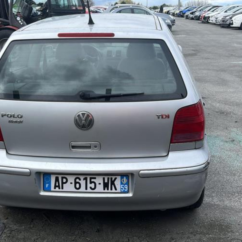 Feu arriere principal gauche (feux) VOLKSWAGEN POLO 3 Photo n°4