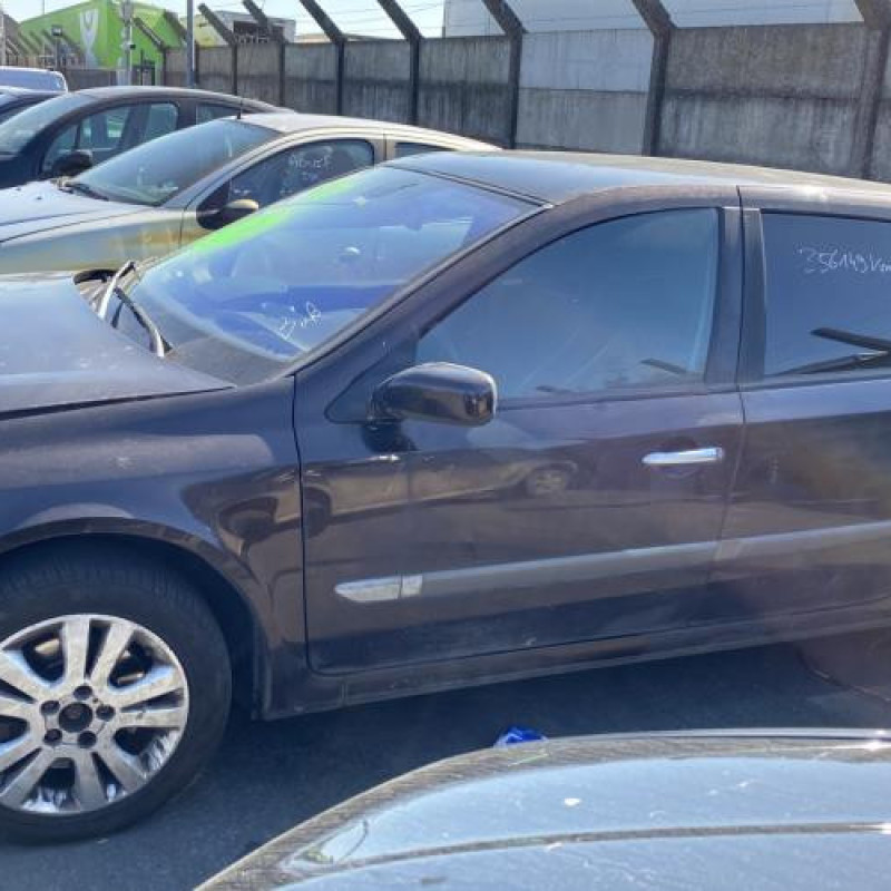Feu arriere principal droit (feux) RENAULT LAGUNA 2 Photo n°11