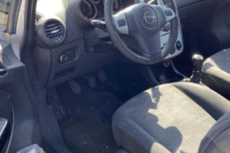 Aile avant droit OPEL CORSA D