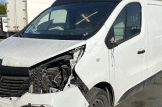 Aile avant droit RENAULT TRAFIC 3 COURT