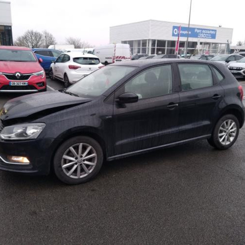 Feu arriere principal gauche (feux) VOLKSWAGEN POLO 5 Photo n°5