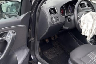 Feu arriere principal gauche (feux) VOLKSWAGEN POLO 5