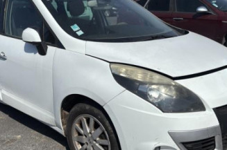 Aile avant droit RENAULT SCENIC 3