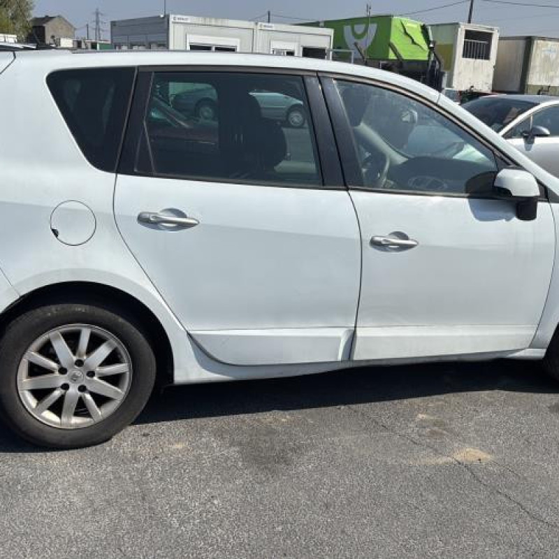 Aile avant droit RENAULT SCENIC 3 Photo n°11