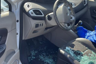 Aile avant droit RENAULT SCENIC 3