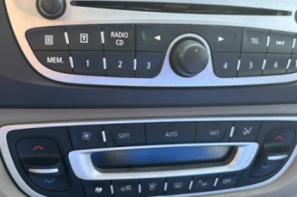 Aile avant droit RENAULT SCENIC 3