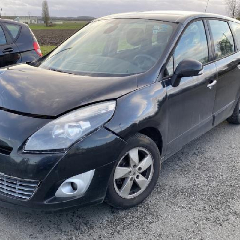 Feu arriere principal gauche (feux) RENAULT GRAND SCENIC 3 Photo n°8
