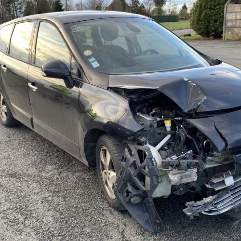 Feu arriere principal gauche (feux) RENAULT GRAND SCENIC 3 Photo n°9