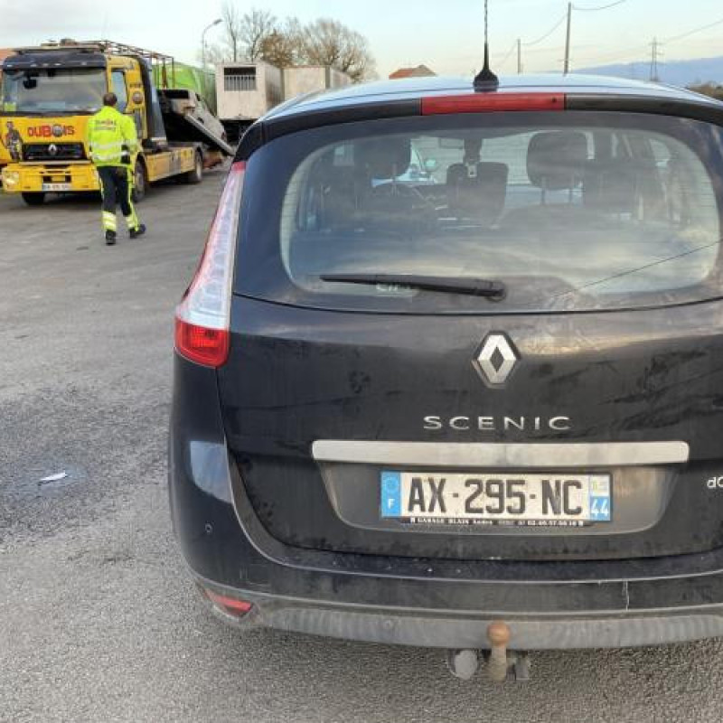 Feu arriere principal gauche (feux) RENAULT GRAND SCENIC 3 Photo n°12