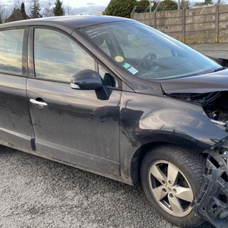Feu arriere principal gauche (feux) RENAULT GRAND SCENIC 3 Photo n°15