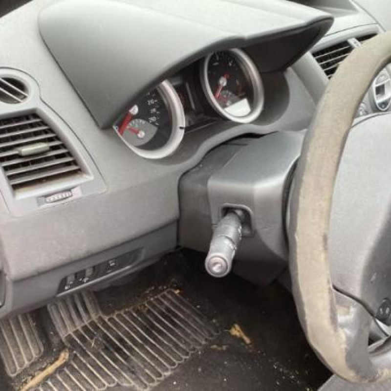 Leve vitre electrique avant gauche RENAULT MEGANE 2 Photo n°9