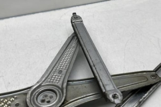 Leve vitre electrique avant droit TOYOTA YARIS 1