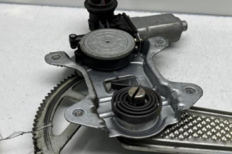 Leve vitre electrique avant droit TOYOTA YARIS 1