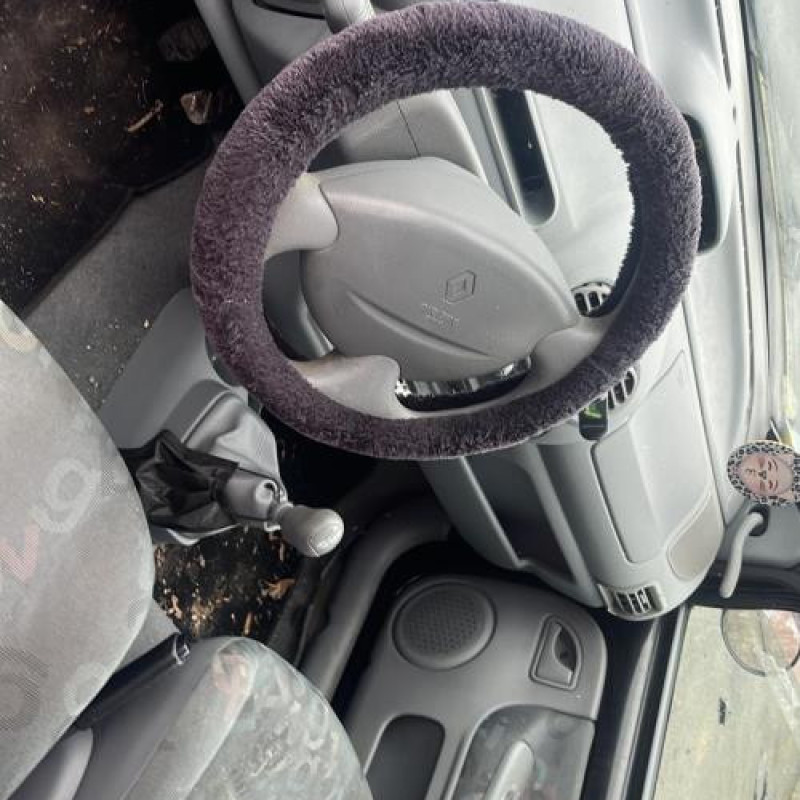 Plage arriere RENAULT TWINGO 1 Photo n°8