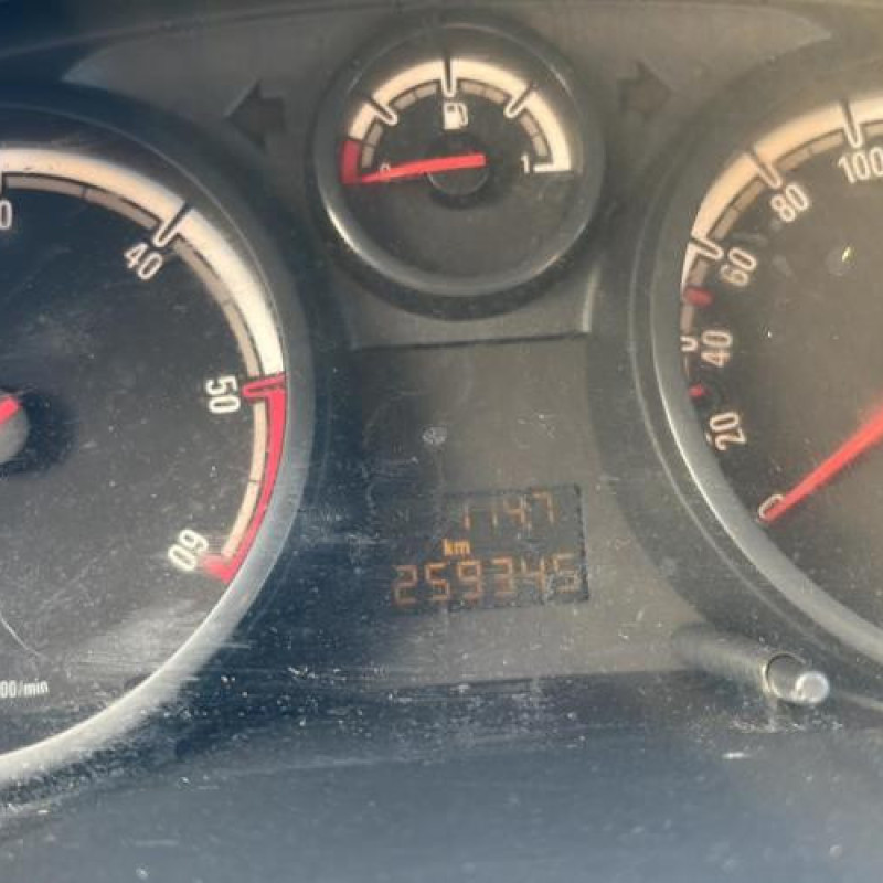 Custode arriere gauche OPEL CORSA D Photo n°5