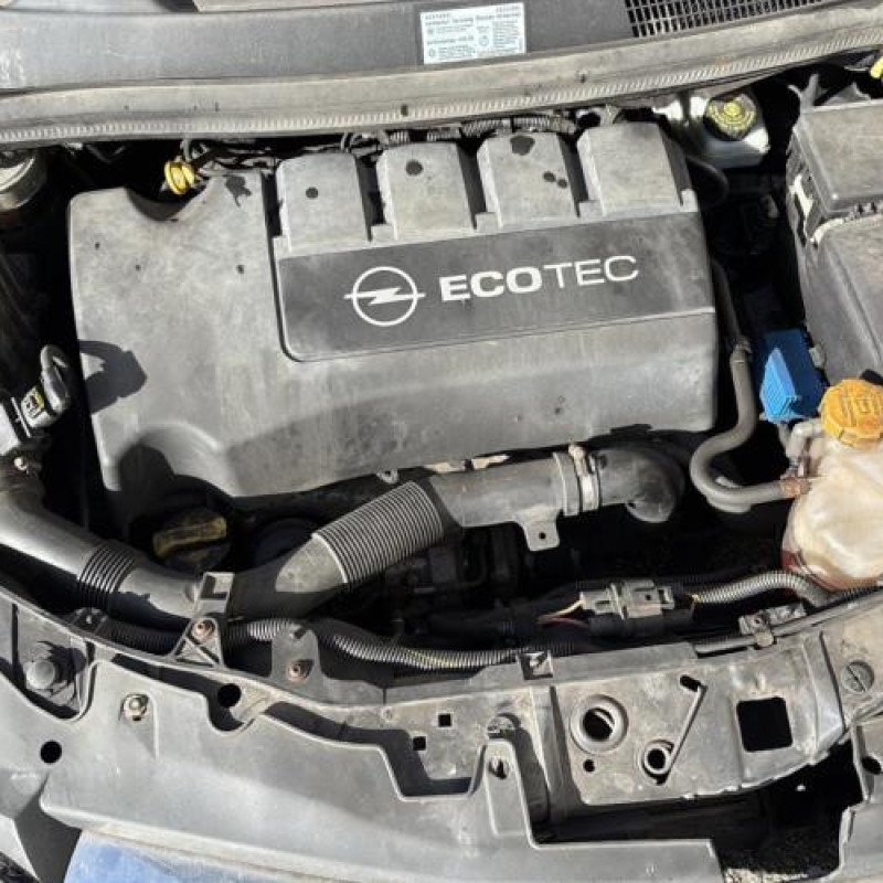 Custode arriere gauche OPEL CORSA D Photo n°14