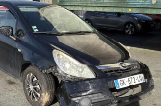 Custode arriere gauche OPEL CORSA D