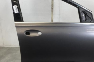 Porte avant droit MERCEDES CLASSE B 247 Photo n°1
