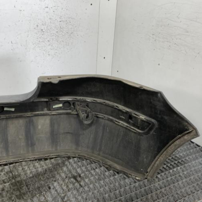 Pare choc arriere VOLKSWAGEN GOLF 4 Photo n°4