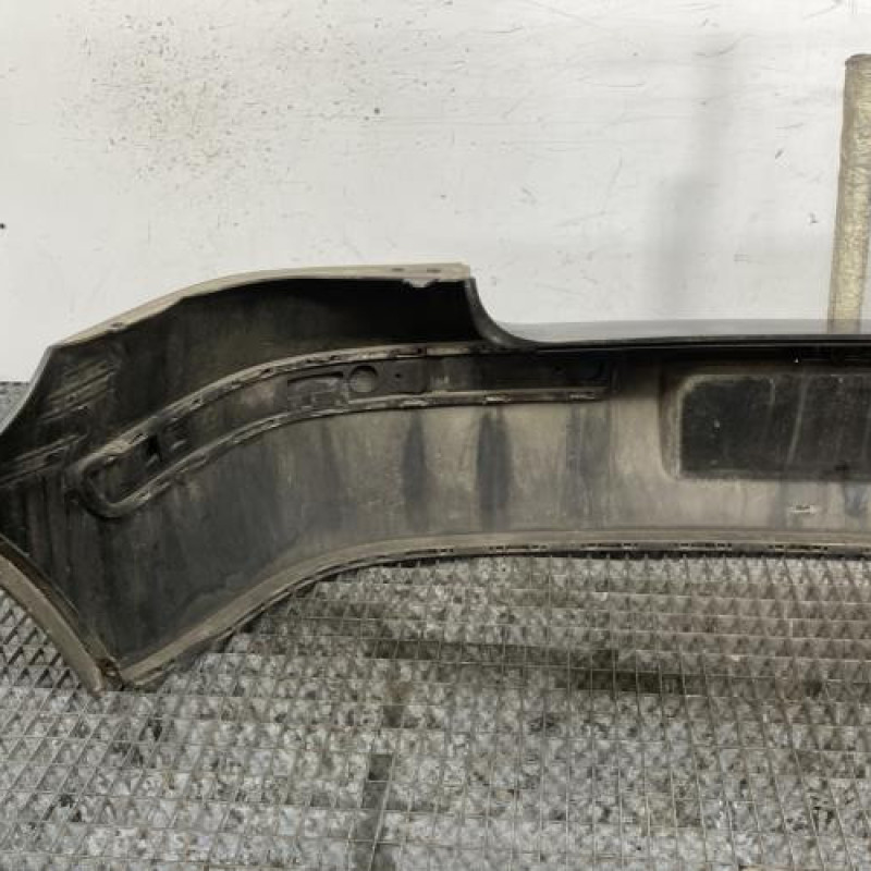 Pare choc arriere VOLKSWAGEN GOLF 4 Photo n°6