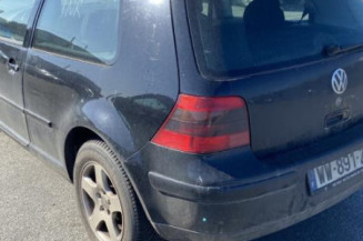 Vitre avant droit VOLKSWAGEN GOLF 4