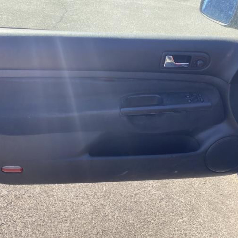 Vitre avant droit VOLKSWAGEN GOLF 4 Photo n°13