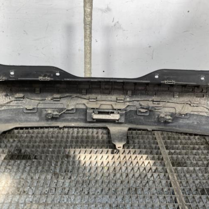 Pare choc arriere RENAULT SCENIC 3 Photo n°6