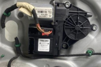Leve vitre electrique avant droit VOLKSWAGEN TOURAN 1 Photo n°1