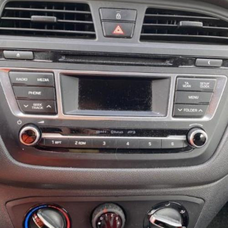 Feu arriere principal gauche (feux) HYUNDAI I 20 2 Photo n°10