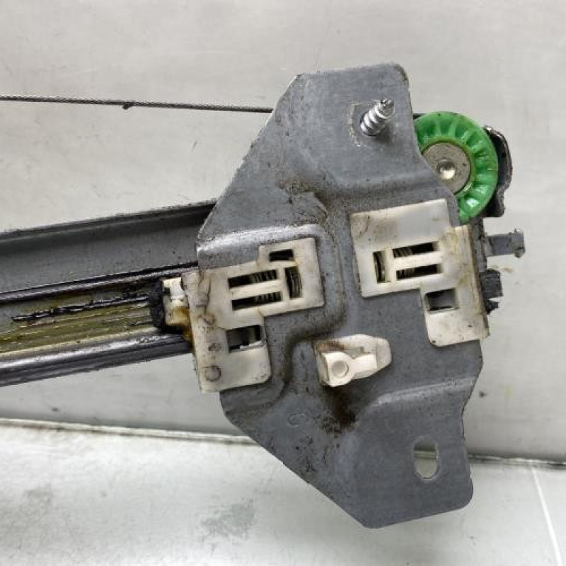 Leve vitre electrique avant gauche DACIA LODGY Photo n°2